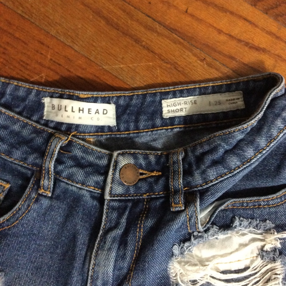 Bullhead High Rise Shorts - Picture 2 of 5
